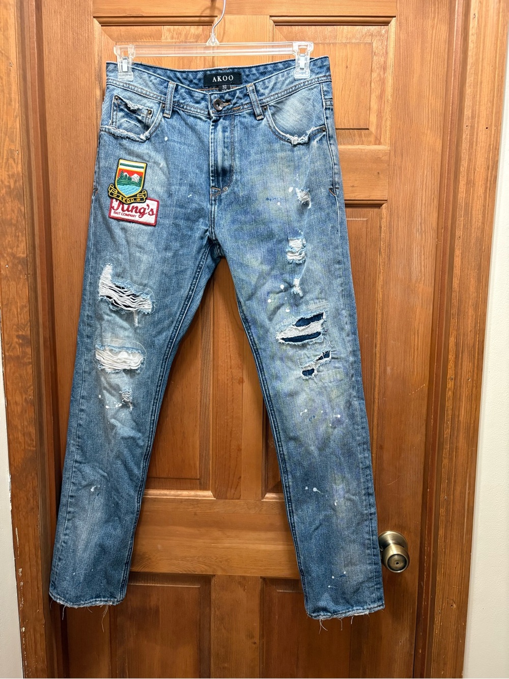 AKOO Distressed Blue Men's Jeans with Patch Detail 32